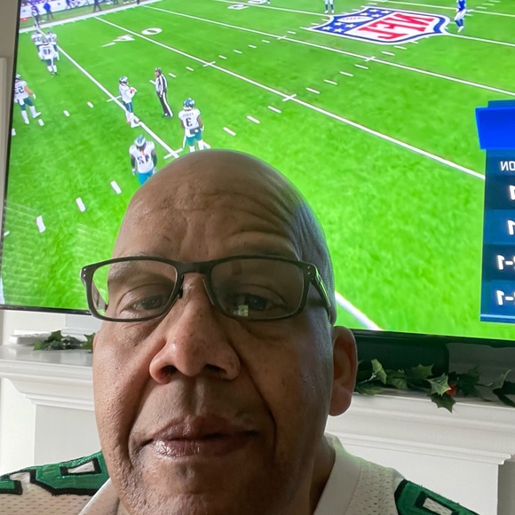 Meet your Posher, Michael - Picture 2 of 3